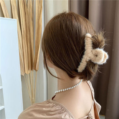 Claw Clips Jaw Clamp Large Nonslip Plush Hair Catch Clip for Lady Girls